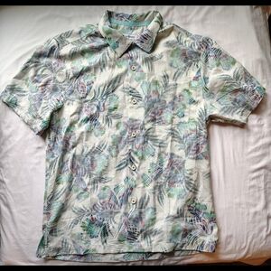 Tommy Bahama Mirante Mirage Camp Shirt Size Medium NWOT Dead Stock